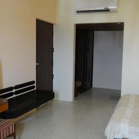 Hotel Paradise - Mysore Dasaprakash Group ภายนอก รูปภาพ